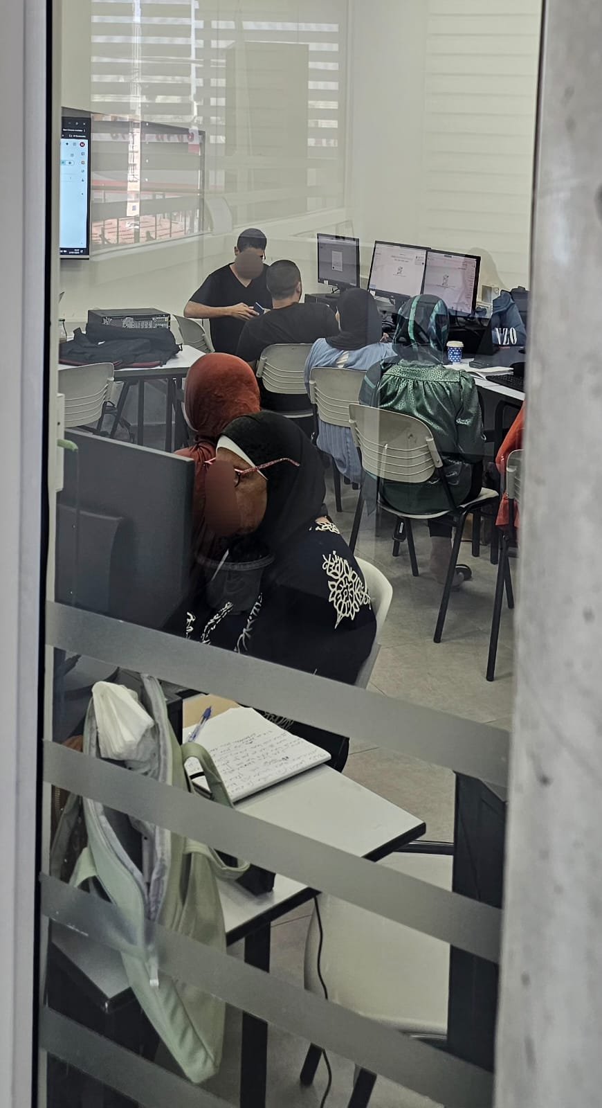 لقاء 5 حاسوب